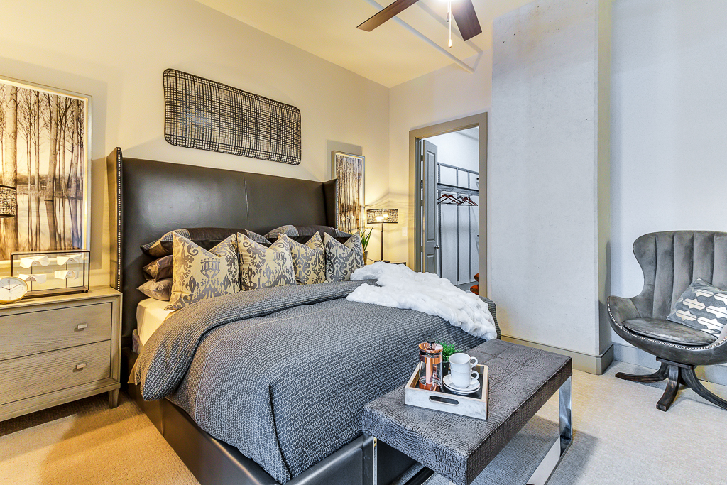 Apartments in Uptown Dallas The Ashton