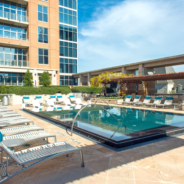 Apartments in Uptown Dallas The Ashton