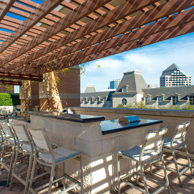 Apartments in Uptown Dallas The Ashton