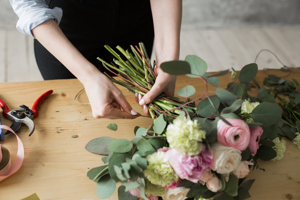 These Dallas Florists Will Enliven Your Apartment